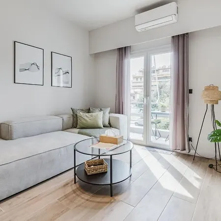 Bask - Glamorous 2 Bedroom In Appartement Athènes