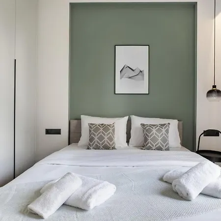 Bask - Glamorous 2 Bedroom In Appartement Athènes